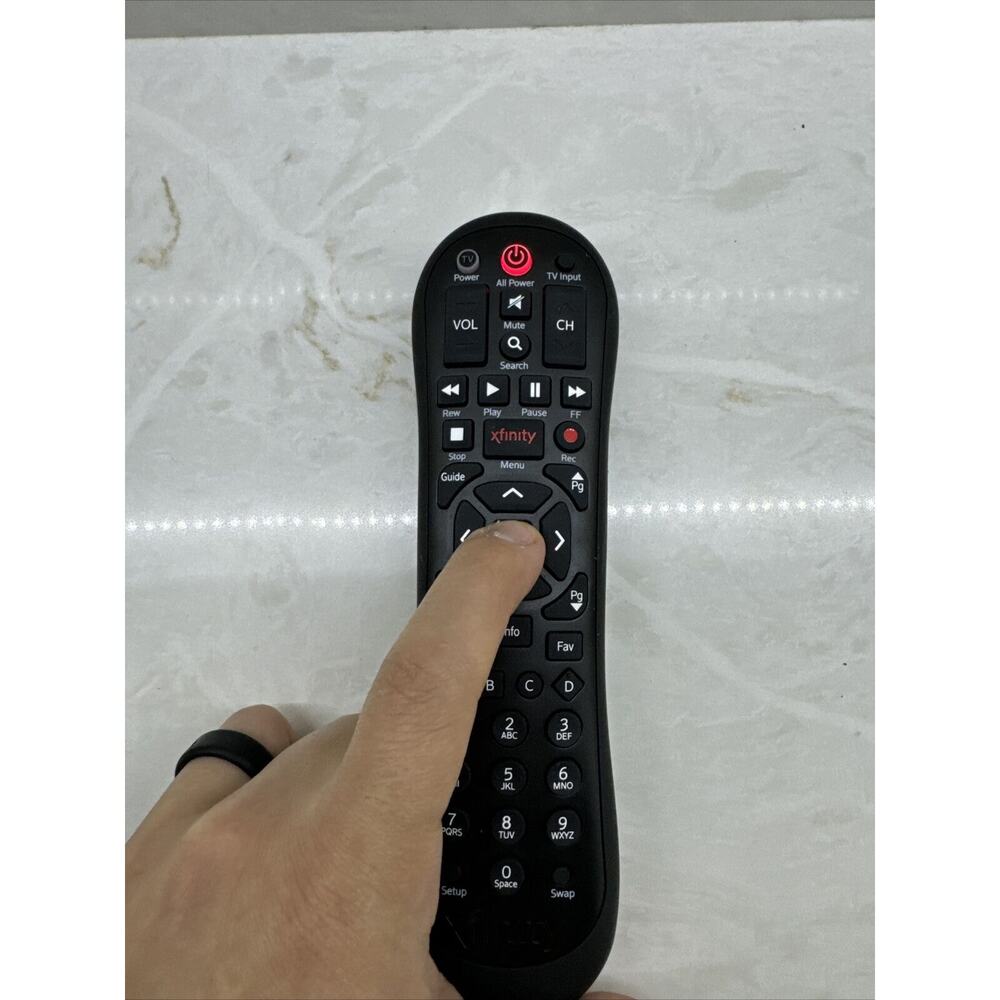 Comcast Xfinity XR2 Black Remote Control For RNG DTA HD TV Great Electronics